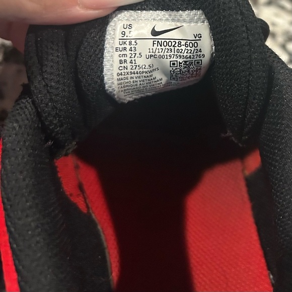 Nike Alpha Kids Red and White Cleats - Picture 3 of 5